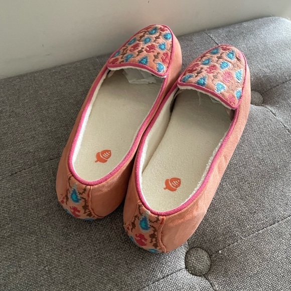 Acorn Embroidered Tapestry Slippers Moccasins Comfort Size 11 - Picture 6 of 6